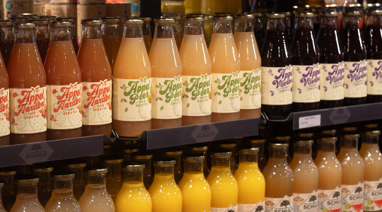 Kamer stuurt aan op herziening verbruiksbelasting voor pure fruitsappen