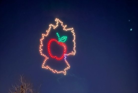 Dag van de Duitse appel gevierd met droneshow