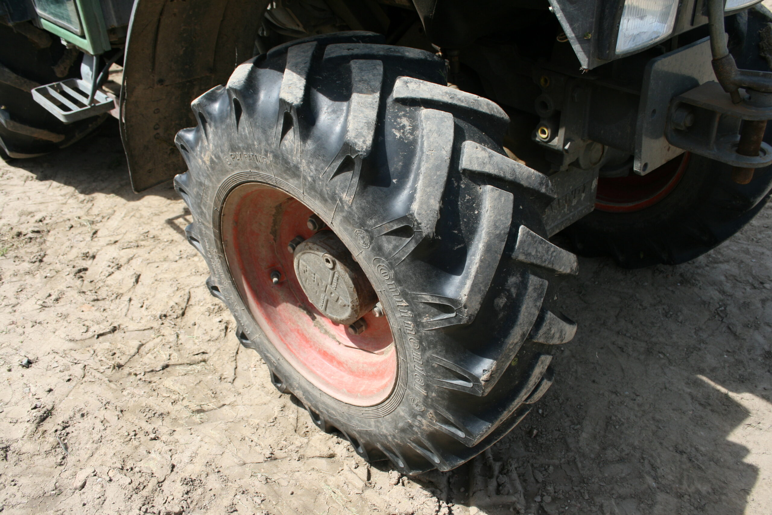 Strengere regels T-rijbewijs brengen fruittelers in problemen