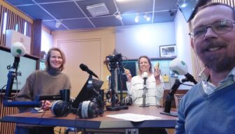 Podcast met Johan van Os over zonnepanelen boven perenbomen